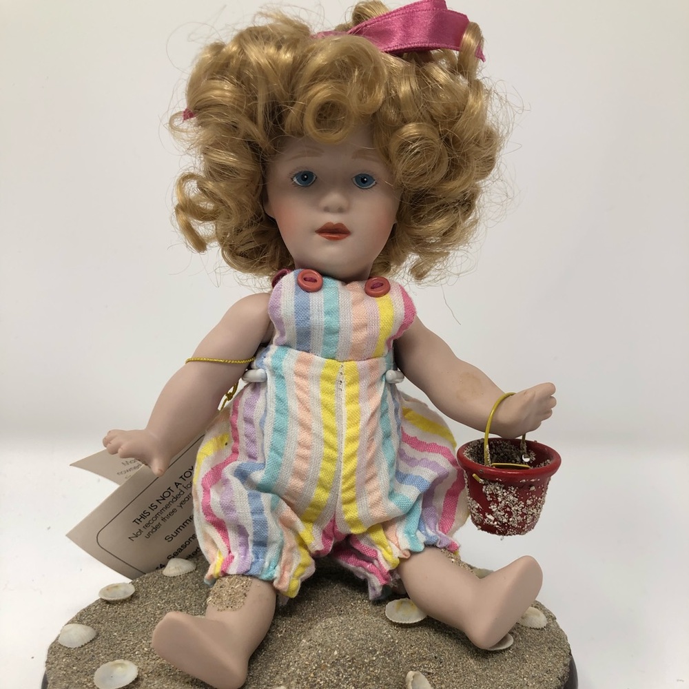 Marie Osmond Summers Day doll